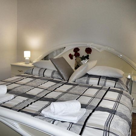 Apartment Nikolic Kaštela Esterno foto