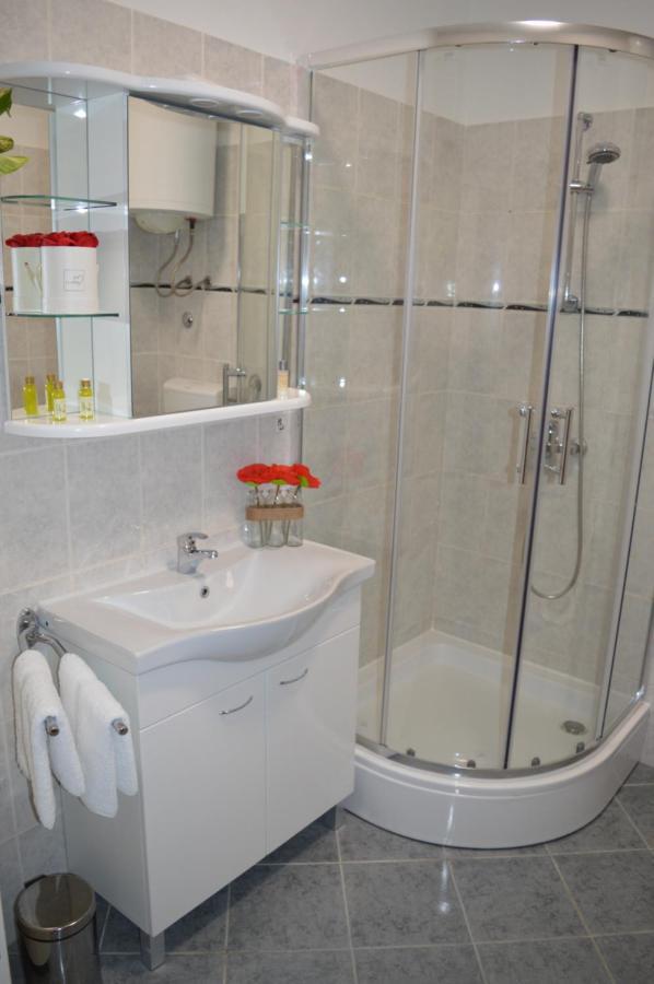 Apartment Nikolic Kaštela Esterno foto